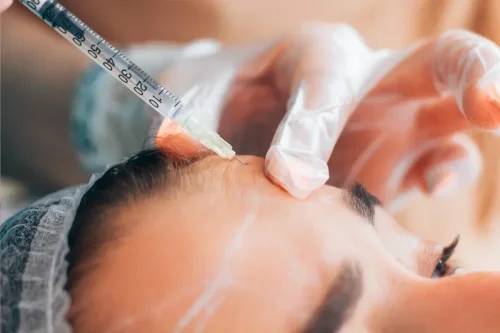 مزایا و موارد مصرف تزریق بوتاکس