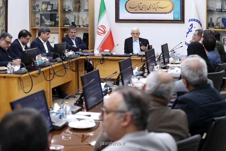 سهم 16 آذر در پیروزی انقلاب اسلامی بی نظیر است