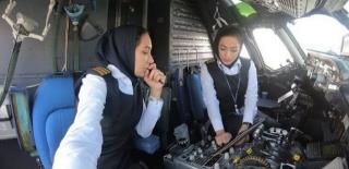 نظر كاربران درباره خلبان زن